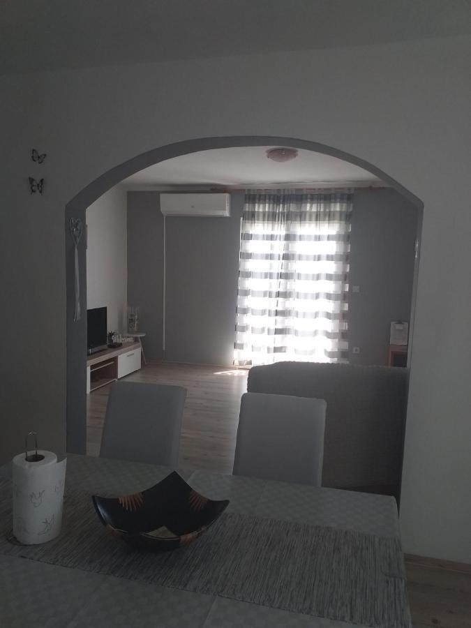 Apartment Darinka Šibenik Buitenkant foto